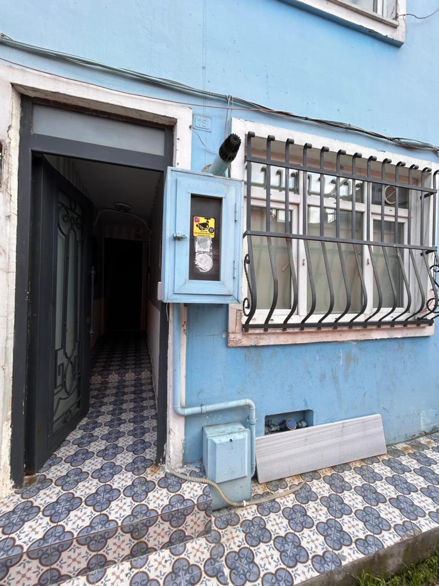 I1 House Apartment